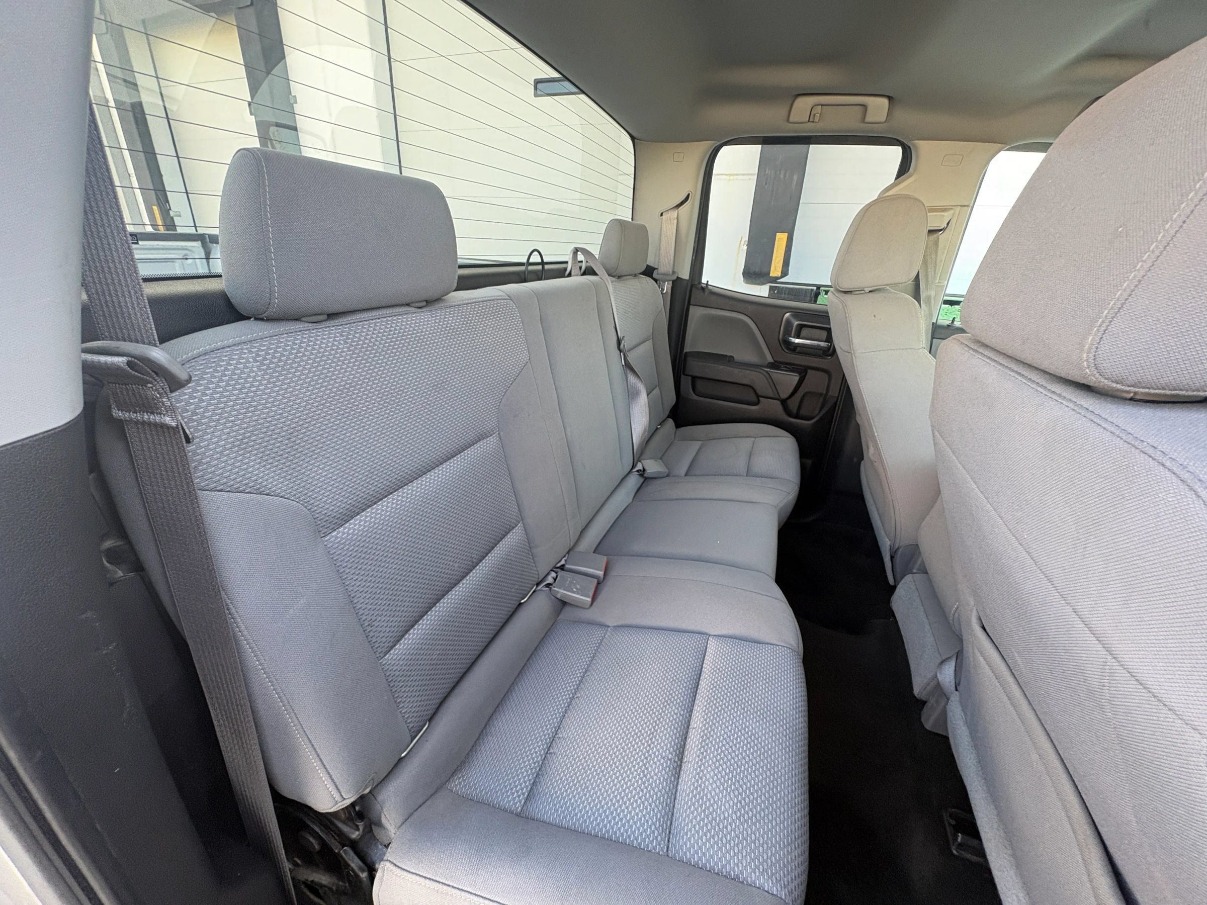 Used 2016 Chevrolet Silverado 1500 Custom w/ Custom Convenience Package RWD image 18