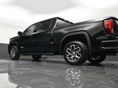 Used 2023 GMC Sierra 1500 Elevation RWD image 19
