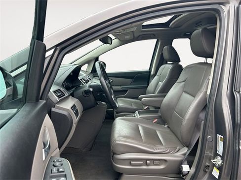 Used 2015 Honda Odyssey EX-L image 9