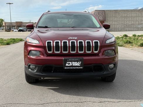 Used 2018 Jeep Cherokee Latitude image 7