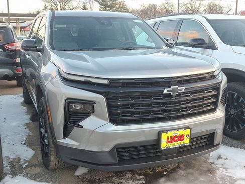 New 2026 Chevrolet Traverse LT w/ Midnight/Sport Edition image 3