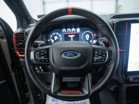Used 2025 Ford Ranger Raptor AWD/4WD image 40