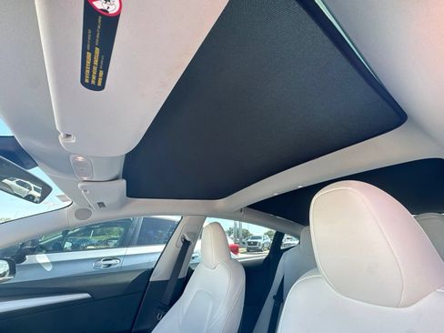 Used 2023 Tesla Model 3 Standard Range RWD image 7