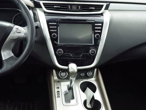 Used 2015 Nissan Murano Platinum w/ Platinum Technology Package AWD/4WD image 22