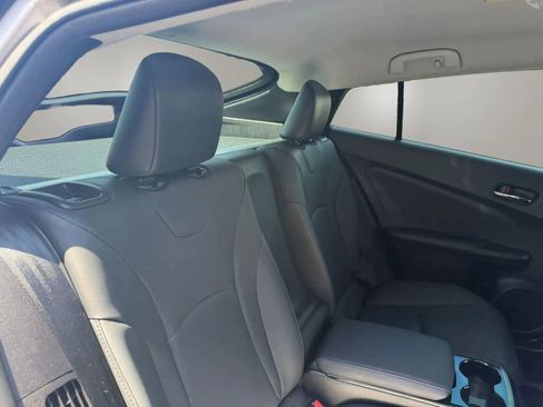 Used 2019 Toyota Prius Prime Advanced image 38
