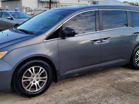 Used 2013 Honda Odyssey EX-L image 2