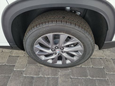 New 2026 Buick Enclave Preferred image 10