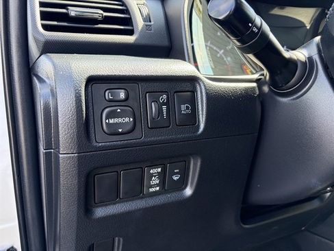 Used 2024 Toyota 4Runner SR5 Premium w/ Moonroof Package AWD/4WD image 24