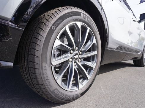 New 2025 Cadillac Lyriq Sport RWD image 7