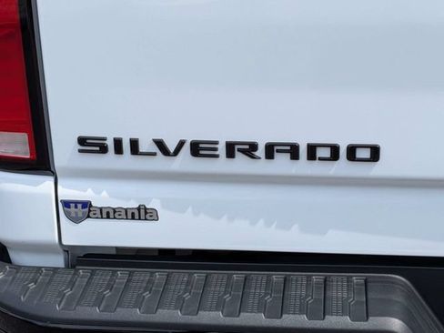 Used 2025 Chevrolet Silverado 2500 LTZ w/ Trail Boss Package AWD/4WD image 13