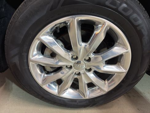 Used 2016 Jeep Cherokee Limited AWD/4WD image 35