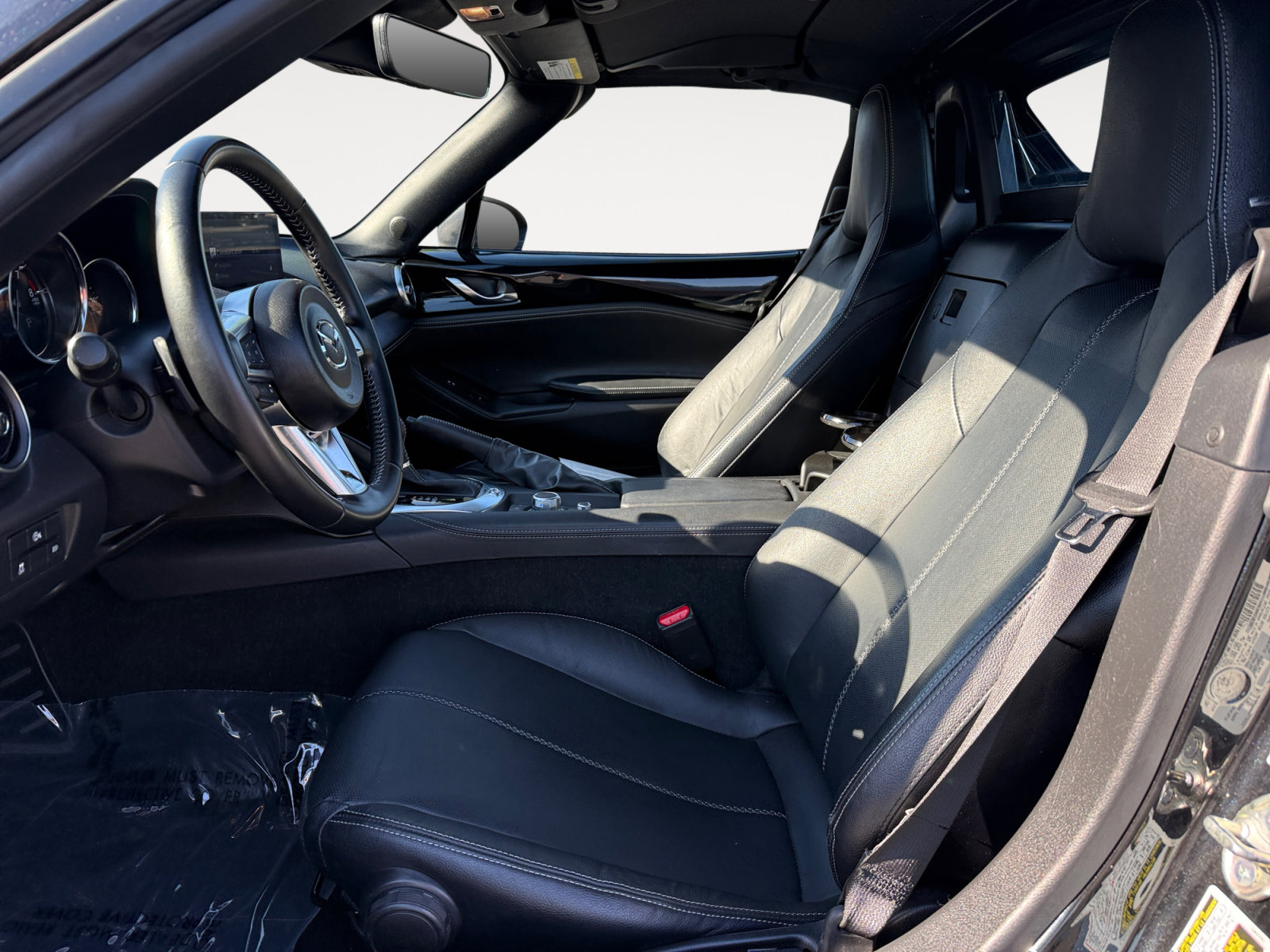 Used 2025 MAZDA MX-5 Miata RF Grand Touring RWD image 10