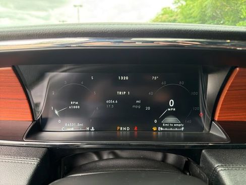 Used 2021 Lincoln Navigator Reserve RWD image 18