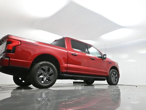 Used 2024 Ford F150 Lightning XLT image 64