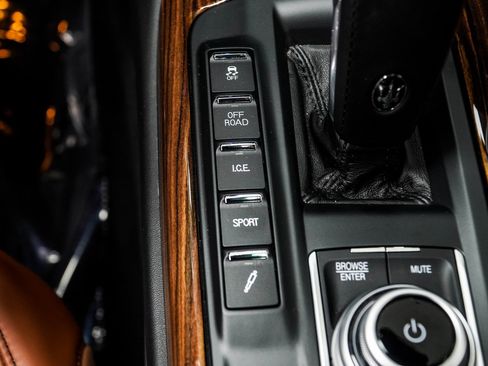 Used 2021 Maserati Levante GTS image 21