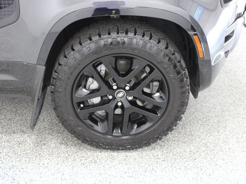 Used 2025 Land Rover Defender 130 Outbound AWD/4WD image 5