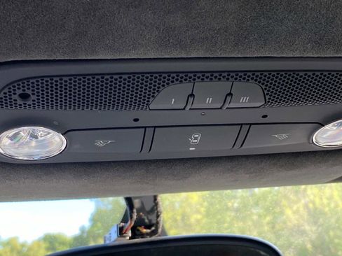 Used 2009 Audi R8 V8 image 34