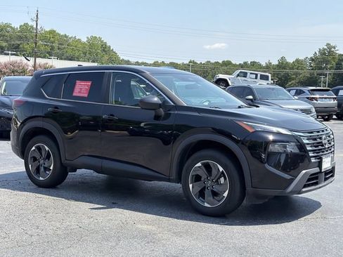 Used 2025 Nissan Rogue SV AWD/4WD image 6