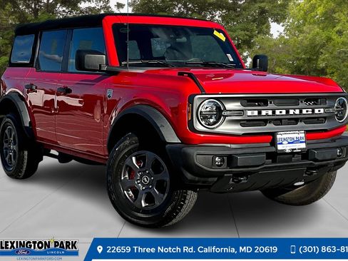 Used 2023 Ford Bronco Big Bend image 1