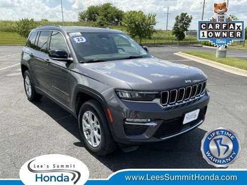 Used 2023 Jeep Grand Cherokee Limited AWD/4WD image 1