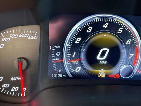 Used 2016 Chevrolet Corvette Z06 w/ Battery Protection Package image 12