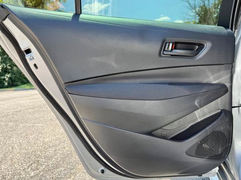 Used 2023 Toyota Corolla LE FWD image 21