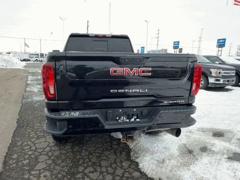 Used 2022 GMC Sierra 3500 Denali w/ Denali Ultimate Package image 7