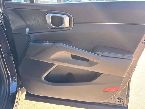 New 2026 Kia Sorento S w/ S Panoramic Sunroof Package image 17