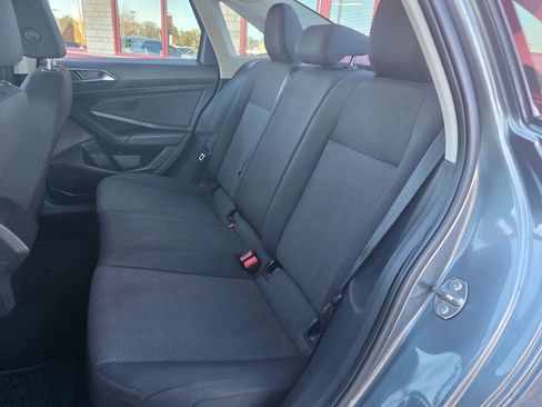 Used 2020 Volkswagen Jetta S w/ Driver Assistance Package image 8