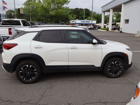 Used 2023 Chevrolet TrailBlazer LT w/ Convenience Package AWD/4WD image 22