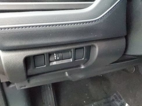Used 2026 Subaru Forester Premium AWD/4WD image 10