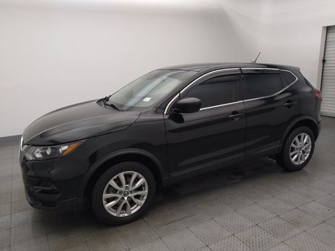 Used 2021 Nissan Rogue Sport S FWD image 2