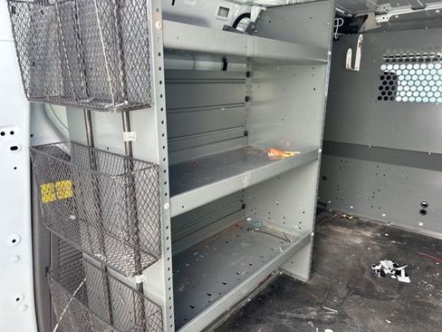 Used 2022 Ford Transit Connect XL image 6