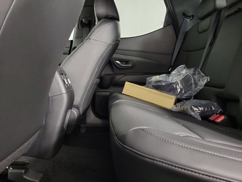 New 2025 Hyundai Santa Cruz SEL image 32