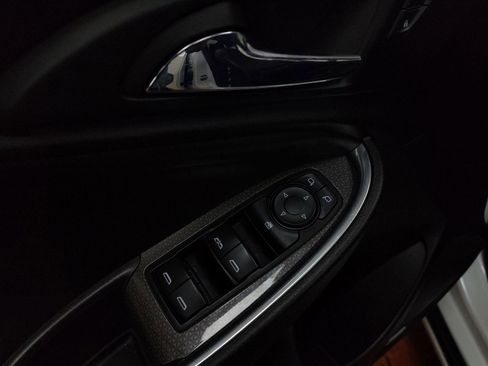 Used 2016 Chevrolet Malibu Hybrid w/ Leather Package image 12