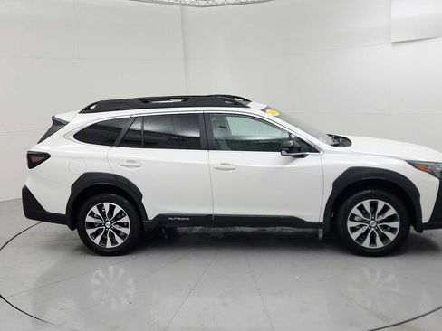 Certified 2025 Subaru Outback Limited w/ Popular Package #2 AWD/4WD image 12