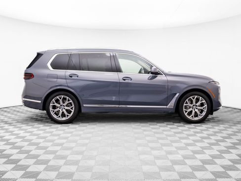 Certified 2025 BMW X7 xDrive40i w/ Premium Package image 6