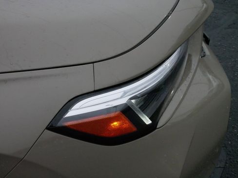 Certified 2025 Honda Civic Sport Touring image 18