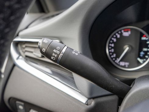 Used 2022 Buick Enclave Premium w/ Experience Buick Package image 28