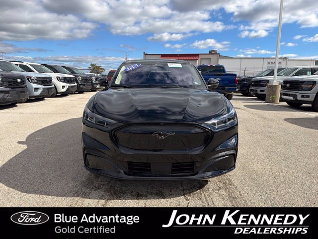 Certified 2024 Ford Mustang Mach-E Premium AWD/4WD image 3