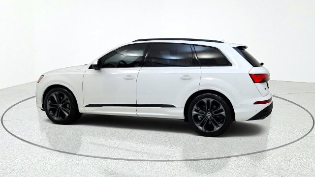 Used 2026 Audi Q7 3.0T Premium Plus w/ Premium Plus Package AWD/4WD image 5