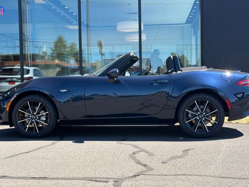 New 2026 MAZDA MX-5 Miata Grand Touring w/ Weather Package RWD image 7