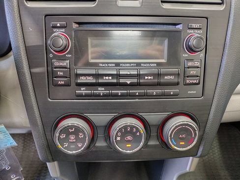 Used 2015 Subaru Forester 2.5i Premium w/ Popular Package #2 AWD/4WD image 27