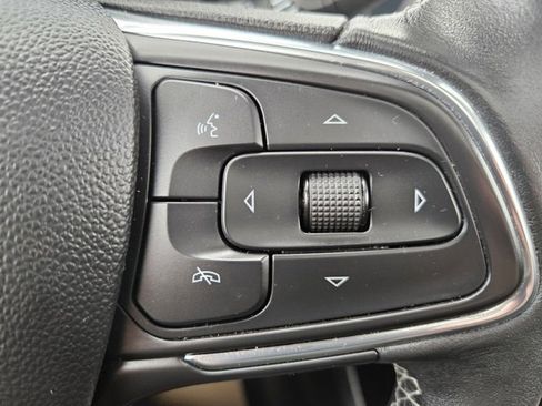 Certified 2023 Buick Encore GX Essence w/ Experience Buick Package image 39