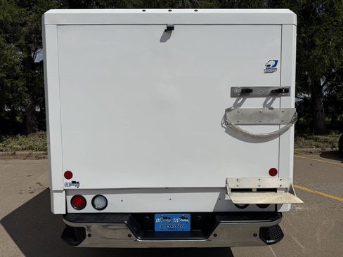 Used 2024 Chevrolet Silverado 1500 W/T w/ WT Convenience Package image 6