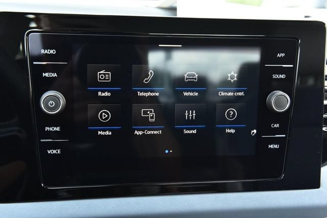 New 2026 Volkswagen Jetta SE FWD image 14