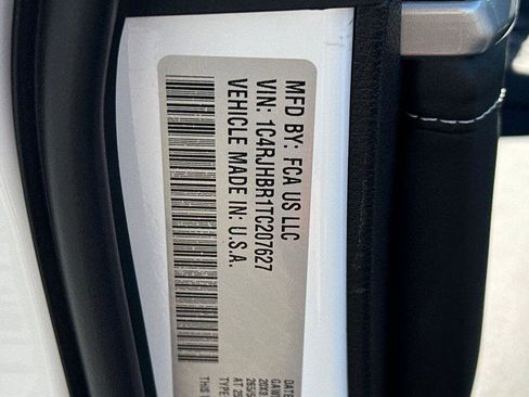 New 2026 Jeep Grand Cherokee Limited image 25