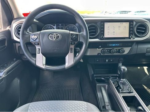 Used 2022 Toyota Tacoma SR5 image 8