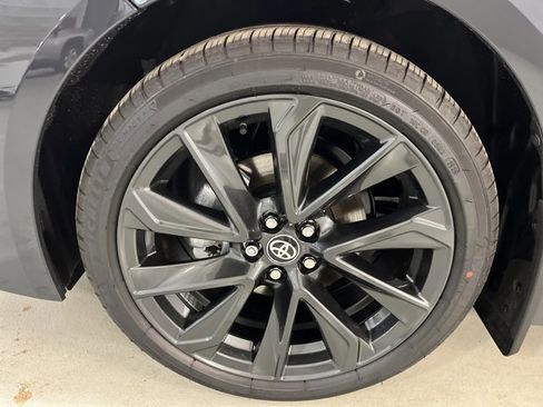 Used 2026 Toyota Corolla SE image 11