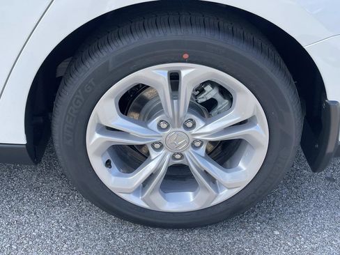 New 2026 Honda Accord LX image 9